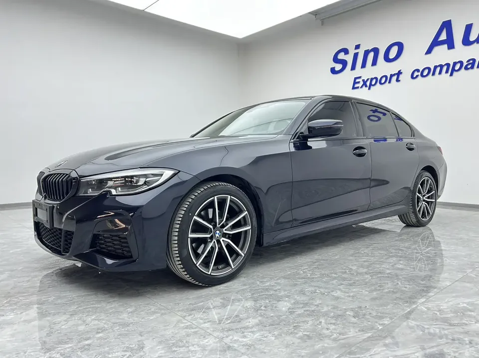 BMW 3 Series 2022