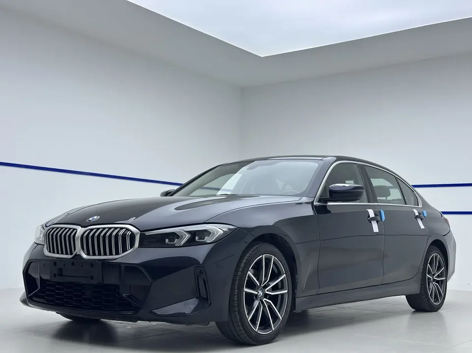 BMW 3 Series 2023