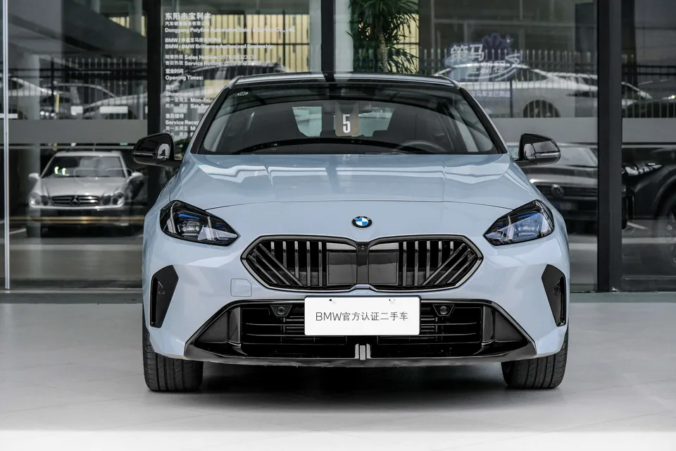 BMW 2 Series BMW 2 Series 2025 225L M Sport Night Edition 2025 — thumbnail 2