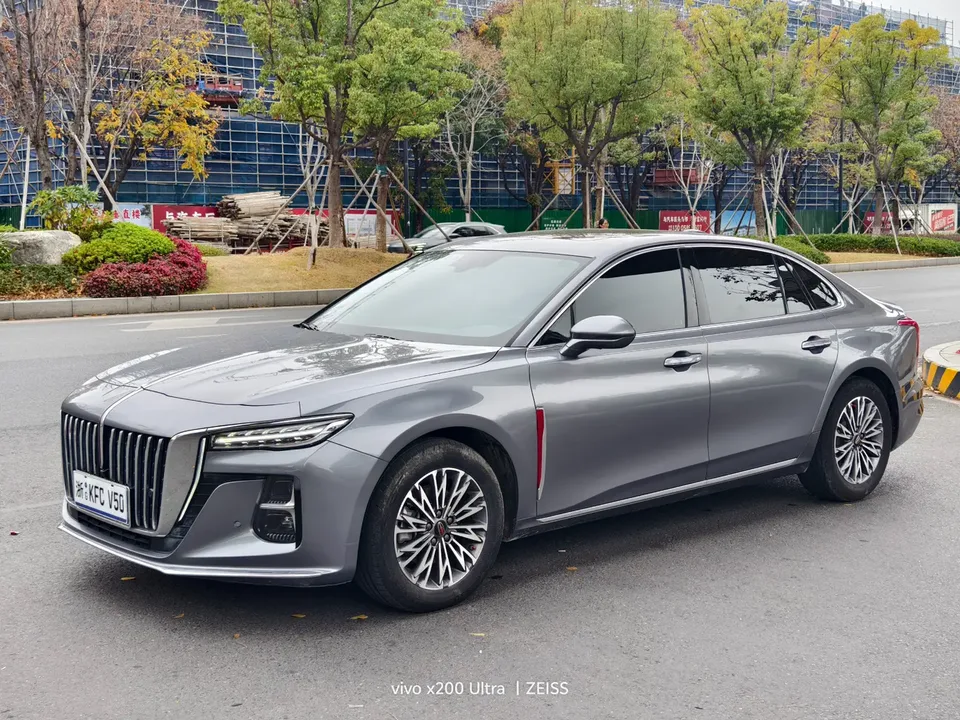 Hongqi H5 2022