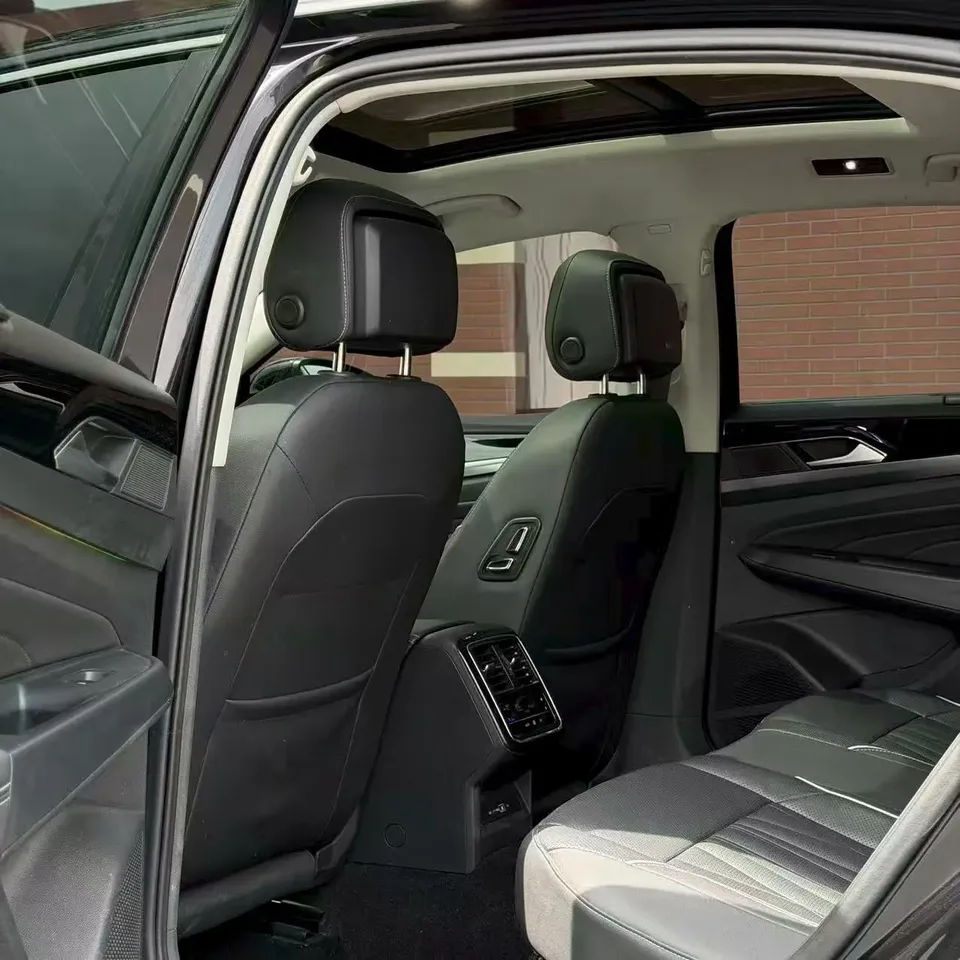 Volkswagen Passat Passat 2022 330TSI Starry Sky Premium Edition 2023 — миниатюра 3