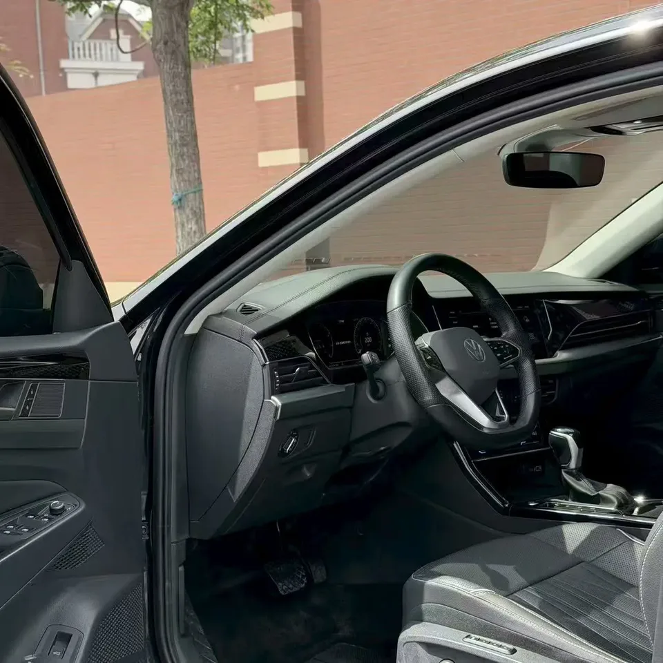 Volkswagen Passat Passat 2022 330TSI Starry Sky Premium Edition 2023 — миниатюра 5
