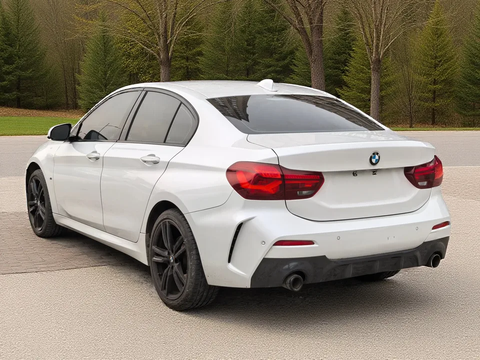 BMW 1 Series BMW 1 Series 2023 125i M Sport Night Edition 2023 — миниатюра 2