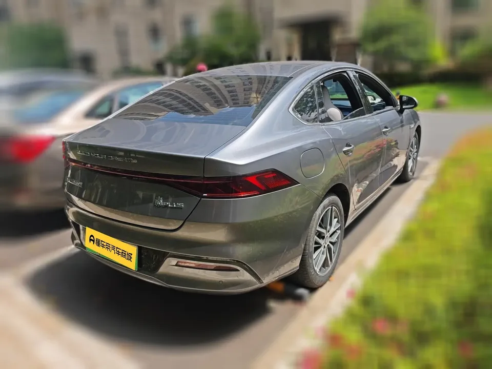 BYD Qin PLUS EV Qin PLUS EV 2021 500KM Luxury 2023 — thumbnail 4