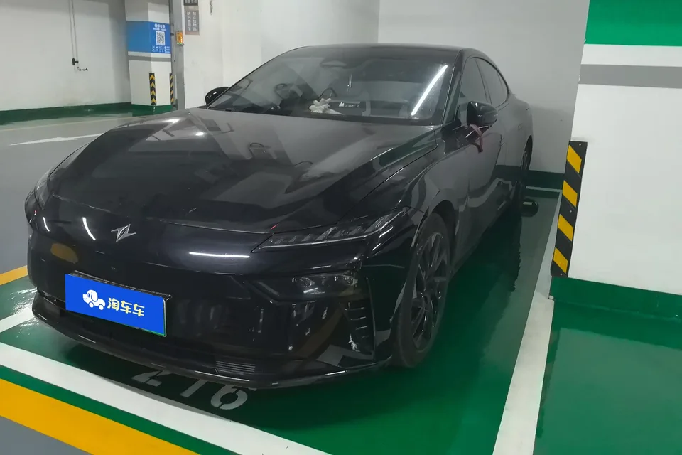 Dongfeng YiPai 007 2024