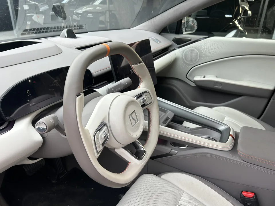 Zeekr 007GT 007GT 2025 RWD Smart Driving Edition 75kWh 2025 — thumbnail 4
