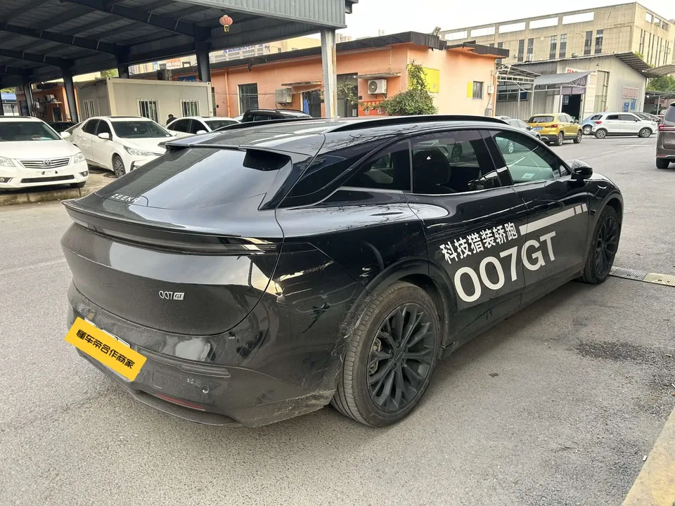 Zeekr 007GT 007GT 2025 RWD Smart Driving Edition 75kWh 2025 — thumbnail 5