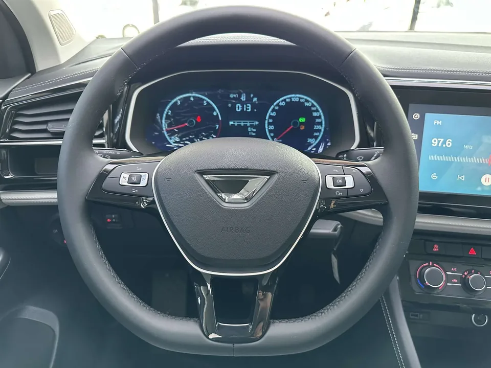 Jetta VS5 VS5 2026 Jetta VS5 2026 280TSI Automatic Pioneer Edition 2026 — thumbnail 4