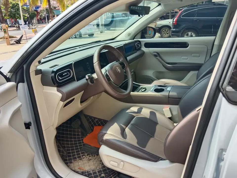 Leapmotor Zero running C11 500 Comfort Edition 2024 — миниатюра 3