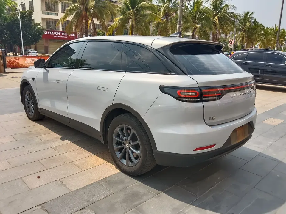 Leapmotor Zero running C11 500 Comfort Edition 2024 — миниатюра 4