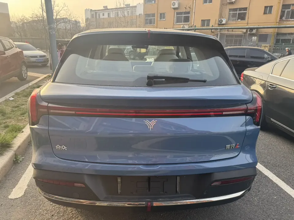 NETA Nezha L Extended Range 220 Flash Charge Edition 2026 — миниатюра 2