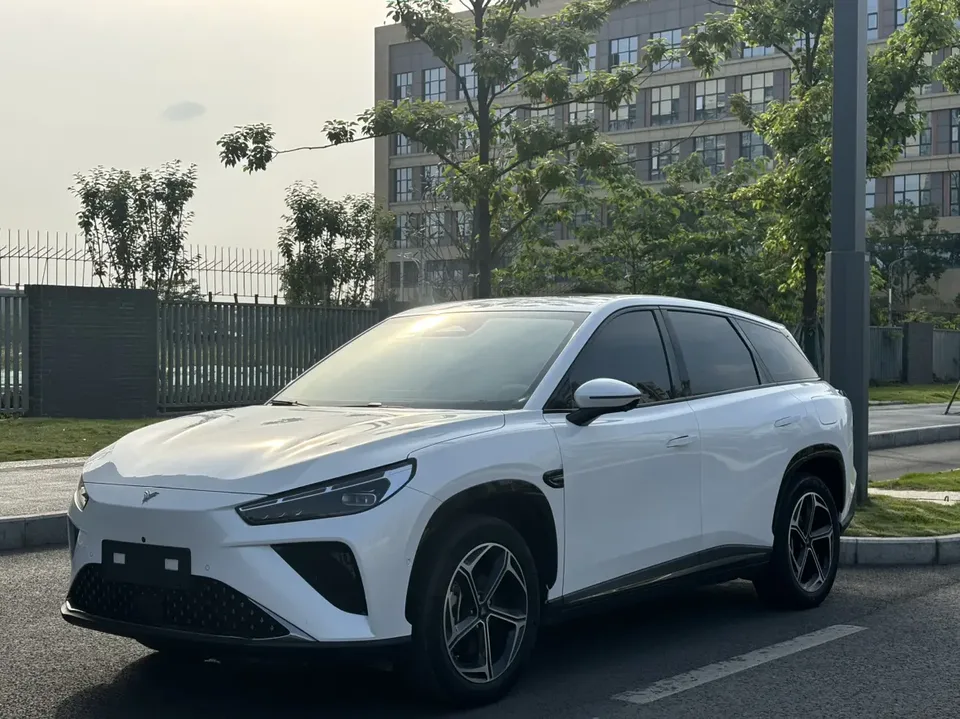 NETA Nezha L 2025