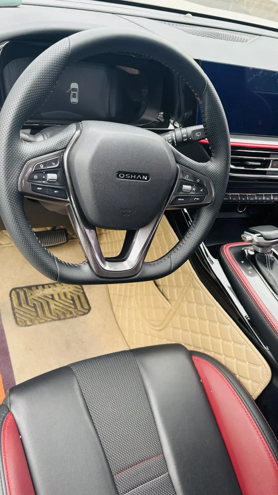 Oshan Changan Auchan X5 Changan Auchan X5 2022 Changan Auchan X5 2022 sports version 1.5T DCT Hurricane Sonic 2022 — thumbnail 4