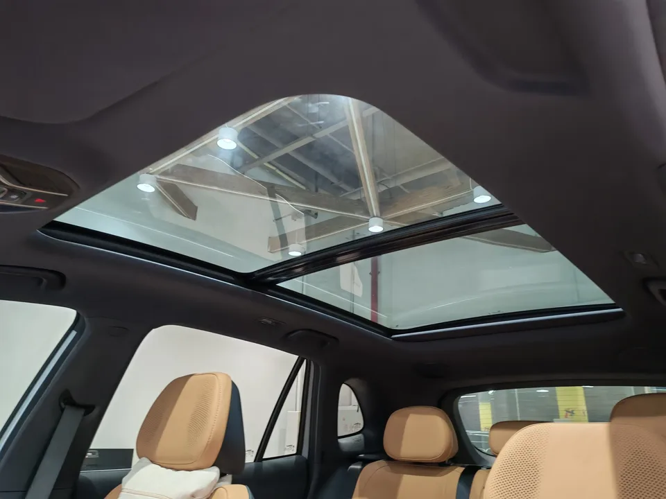 Geely Galaxy Starship 7 EM-i Galaxy Starship 7 EM-i 2025 120KM Exploration+ Edition 2025 — миниатюра 5