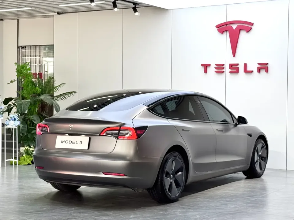Tesla Model 3 Model 3 2022 Model 3 2022 rear-wheel drive version 2022 — thumbnail 2