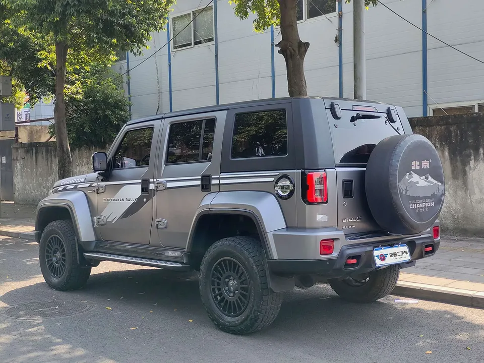 BAIC Beijing Off-road BJ40 Beijing Off-road BJ40 2023 2.0T Automatic 4WD Touring Tower Champion Edition 2024 — миниатюра 4