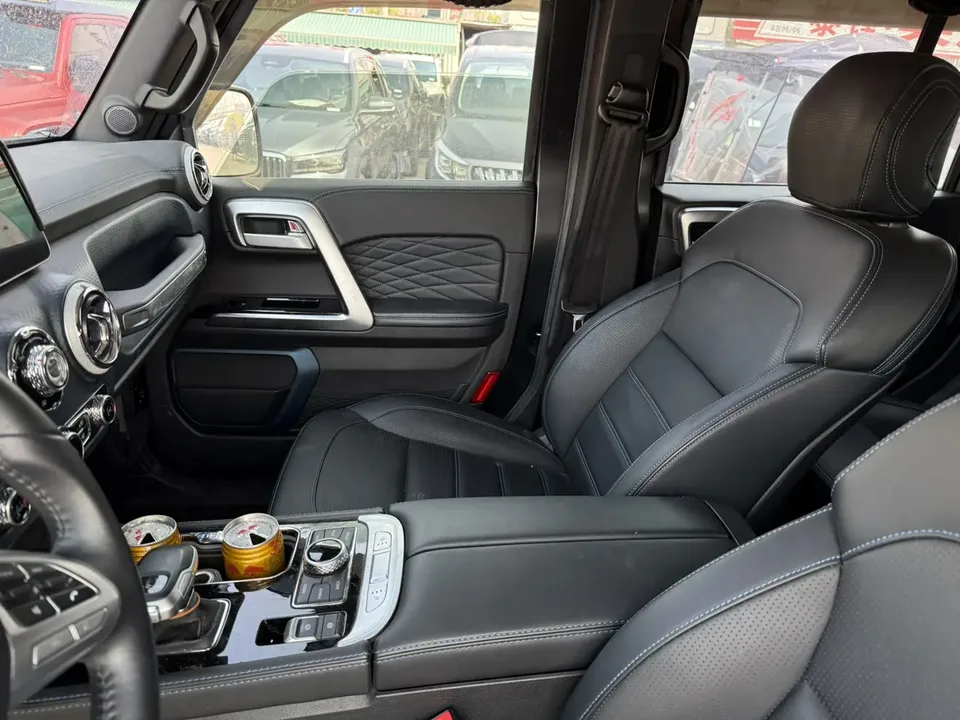 BAIC Beijing Off-road BJ40 Beijing Off-road BJ40 2023 2.0D Automatic 4WD Blade Hero Edition Knight Edition 2023 — миниатюра 3
