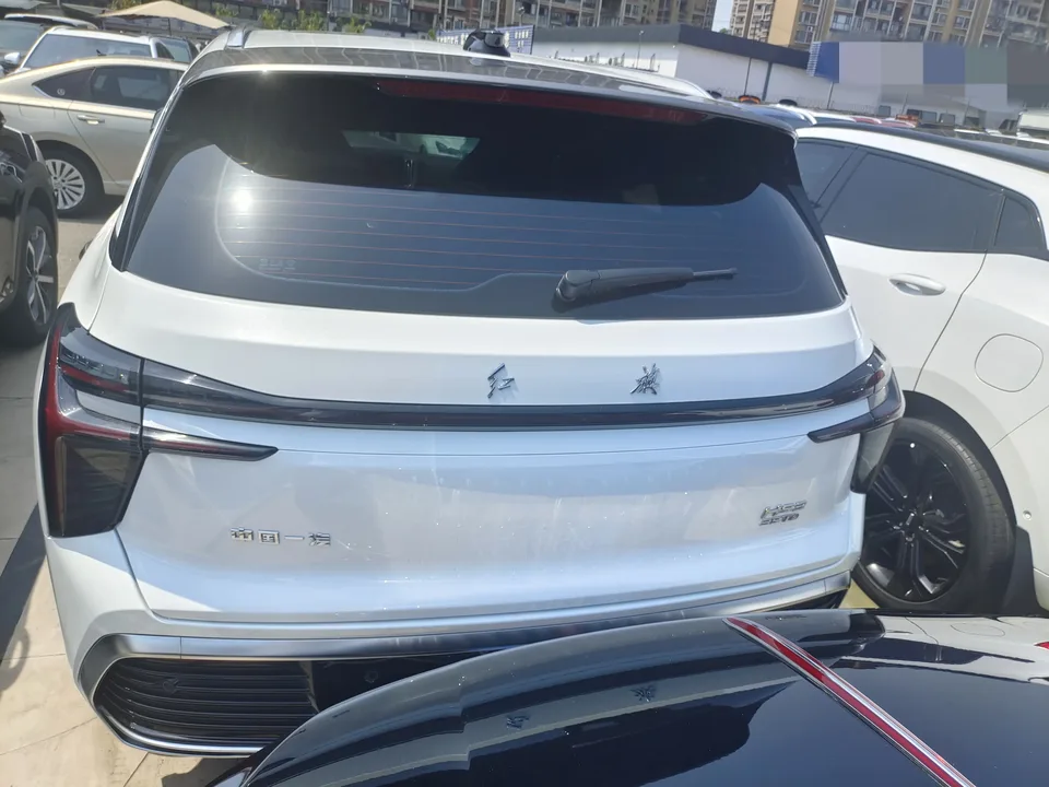 Hongqi HS3 1.5T Shanwei Edition 2023 — миниатюра 2