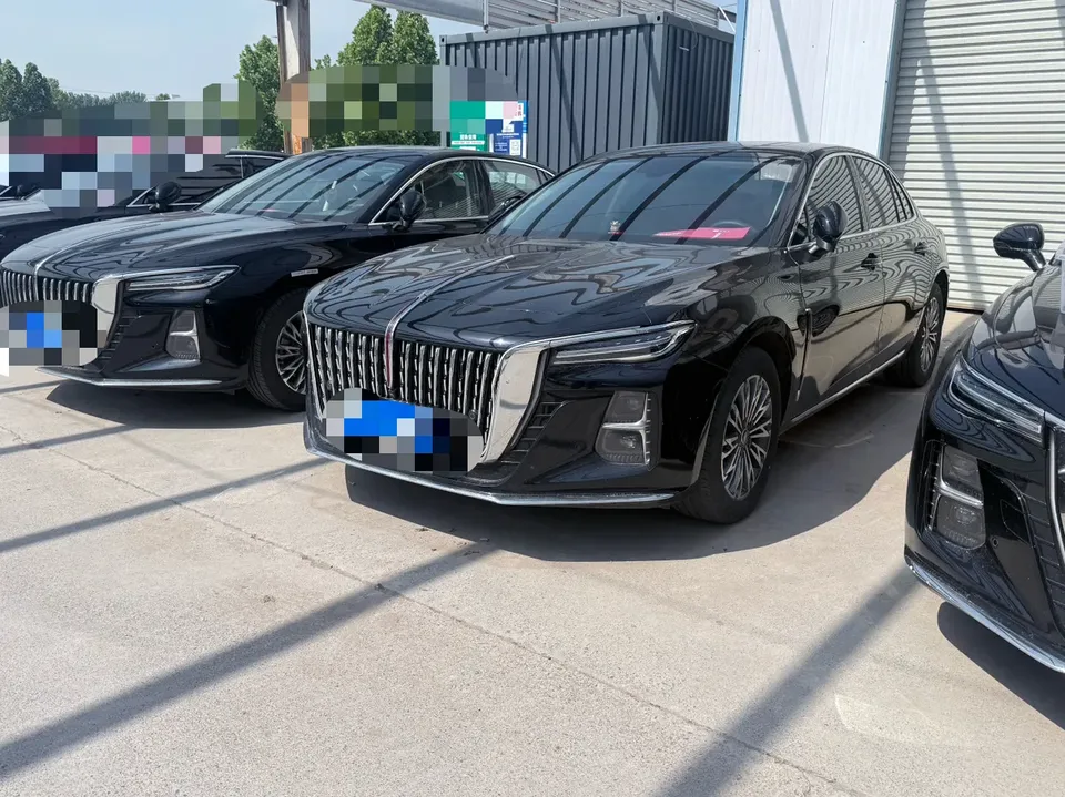 Hongqi H5 2025