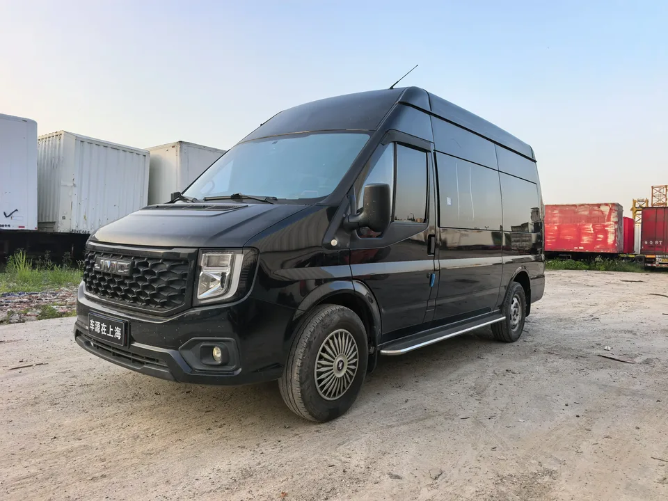 Jiangling Fushun 2.0T diesel multi-functional passenger car, central axis, medium high roof, 6-7 seats JX4D20A6H 2023 — фото 1, купить с доставкой в Москву