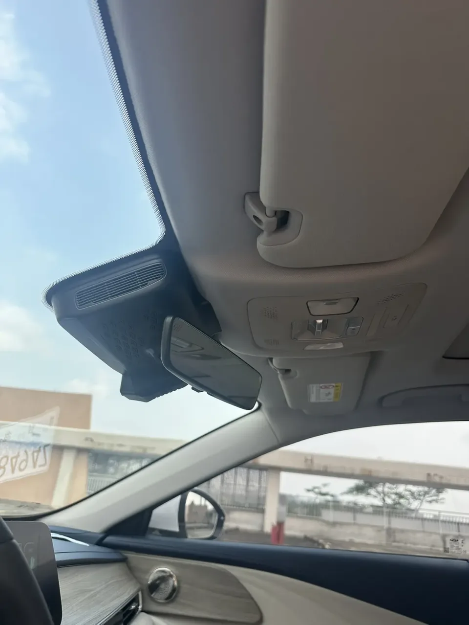 Chery Arrizo 8 1.6TGDI DCT Elegant 2023 — миниатюра 5