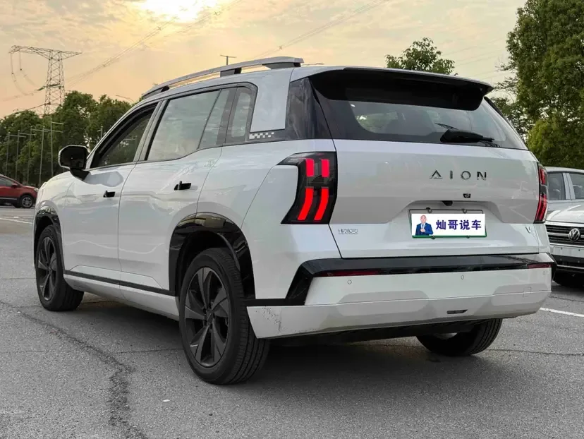 AION V Tyrannosaurus Rex 520 Zhizun Edition 2025 — миниатюра 4