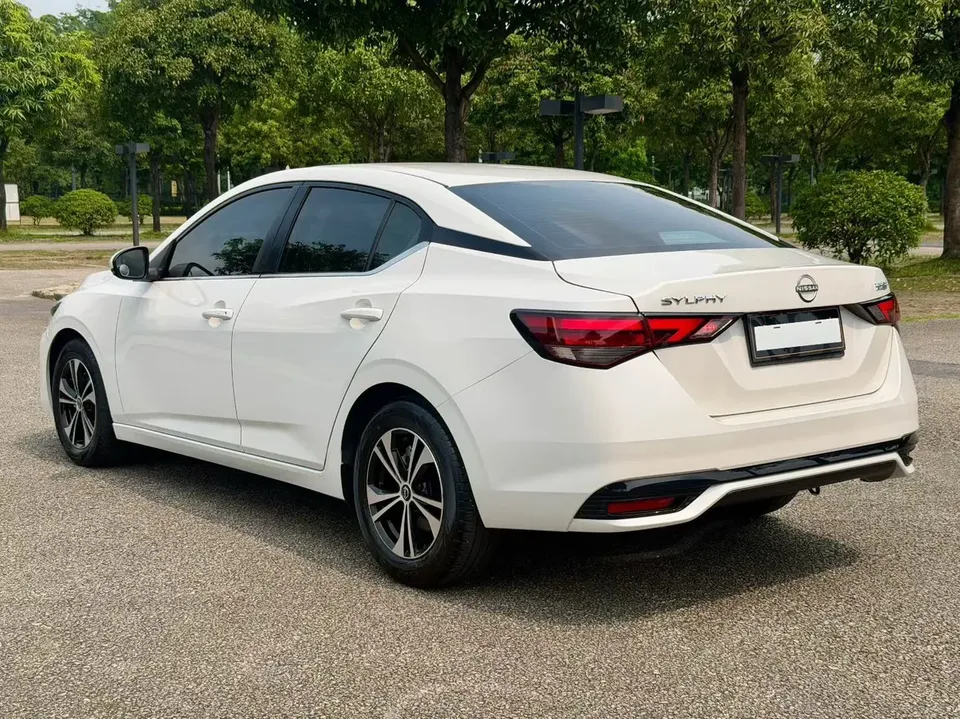 Nissan Sylphy Sylphy 2023 1.6L CVT Enjoy Edition 2023 — thumbnail 4