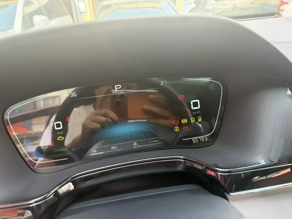 BYD Tang DM DM-i 1.5T 52KM Luxury Edition 2022 — миниатюра 5
