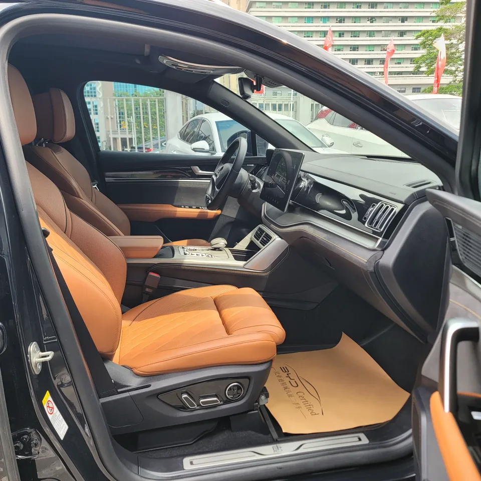BYD Tang DM DM-i Champion Edition 112KM Premium Edition 2025 — миниатюра 3
