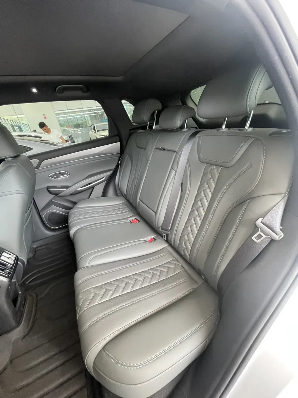 BYD Song L DM Intelligent Driving Edition DM-i 160KM Beyond Edition 2025 — миниатюра 4