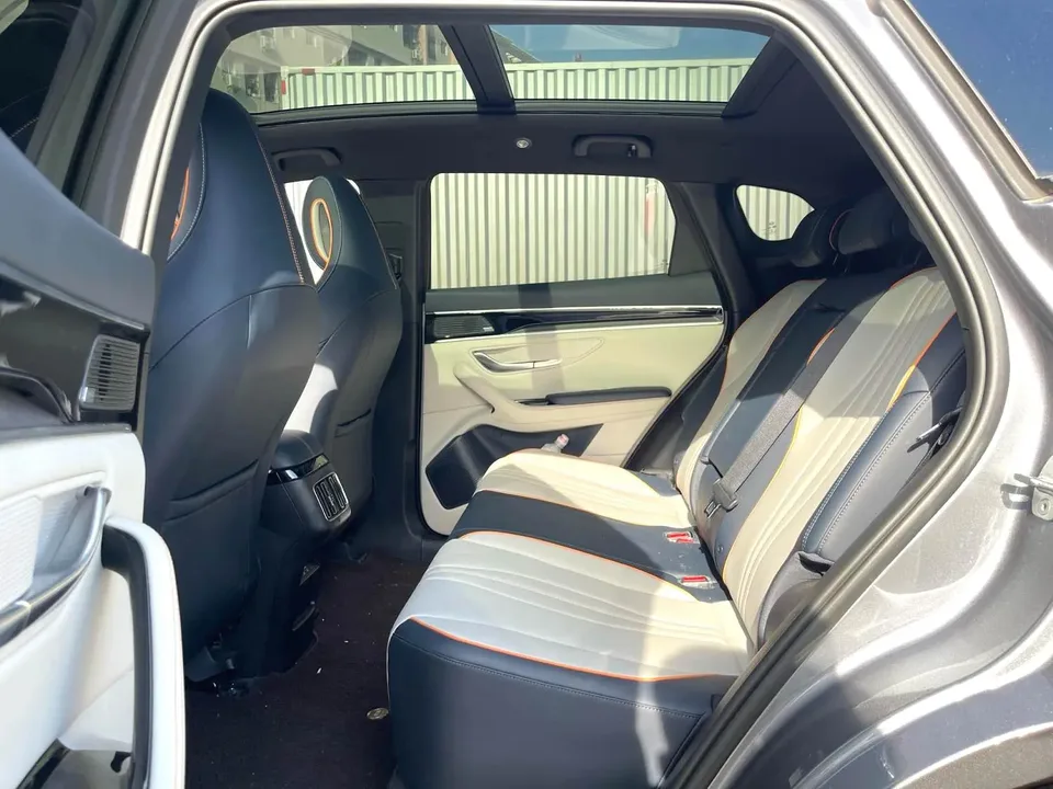 BYD Song PLUS DM Song PLUS DM 2021 DM-i 110KM 2WD flagship model 2022 — thumbnail 5