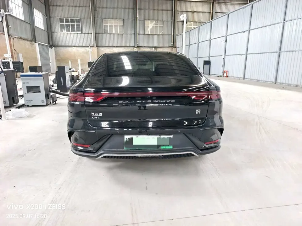 BYD Han DM DM-i Honor Edition 121KM Premium Edition 2024 — миниатюра 2