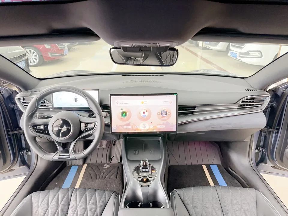 BYD Seal SEAL 700KM Champion Edition Premium 2023 — миниатюра 4