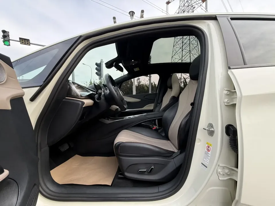 BYD Dolphin dolphin 2023 Fashion version 2023 — миниатюра 5