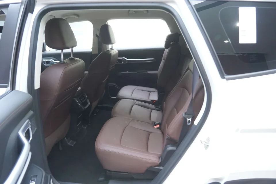 Geely Okavango Haoyue 2022 1.8TD automatic comfort model 2023 — миниатюра 4