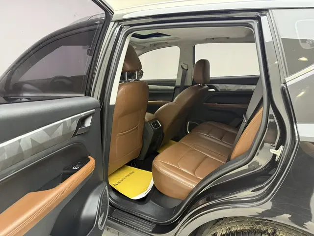 Geely Vision X6 PRO 1.4T Automatic Premium Edition 2022 — миниатюра 5