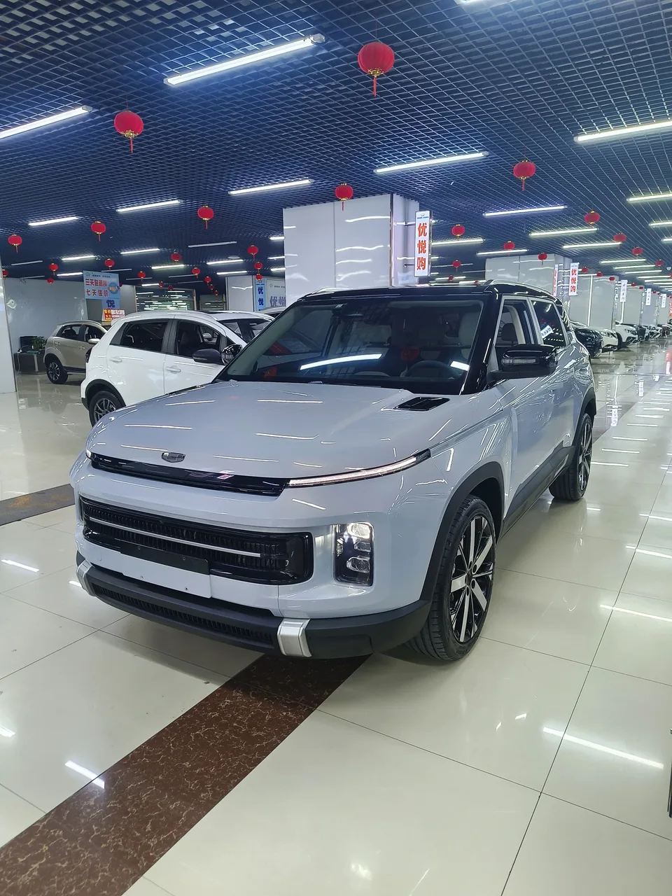 Geely ICON 2024