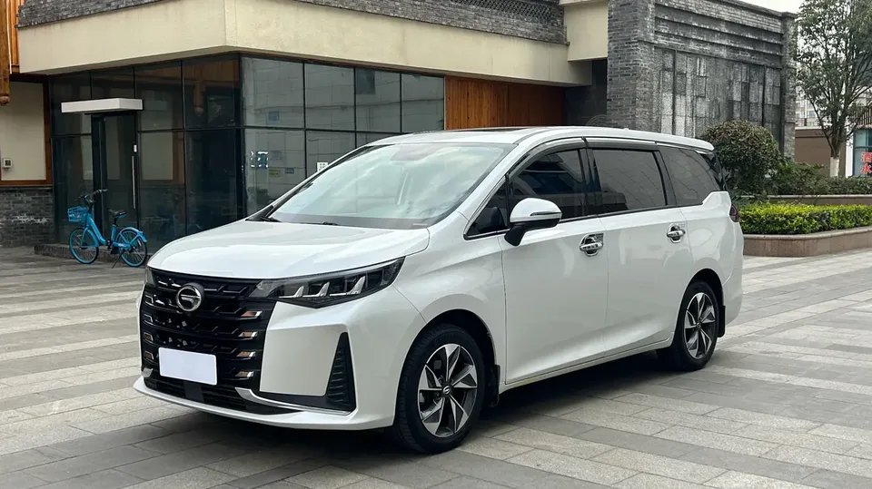 GAC Trumpchi M6 2022