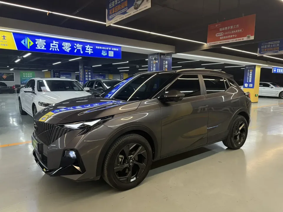 GAC Trumpchi GS3 Trumpchi GS3 2023 Shadow Speed 270T Jinzhi Edition 2023 — фото 1, купить с доставкой в Москву