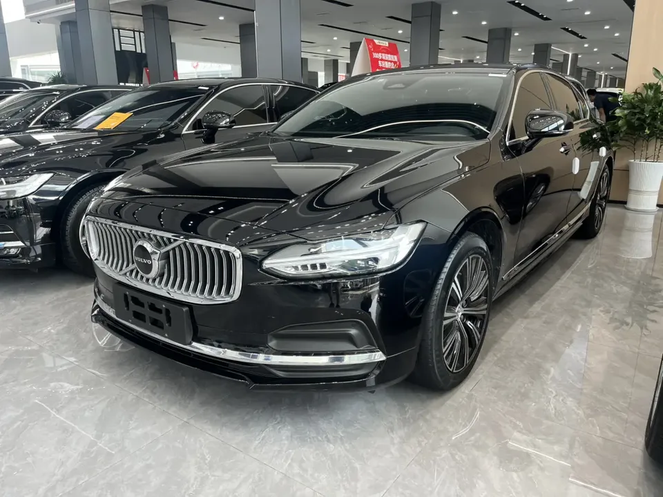 Volvo S90 2022