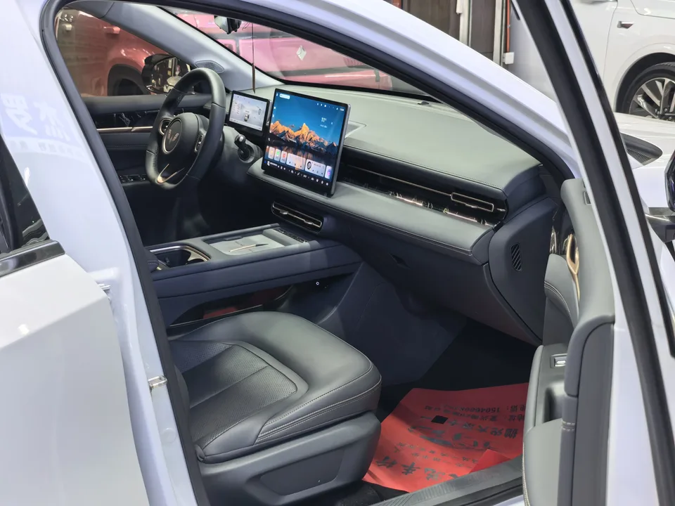 Wuling Starlight PHEV 150km Smart Advanced 2025 — миниатюра 4
