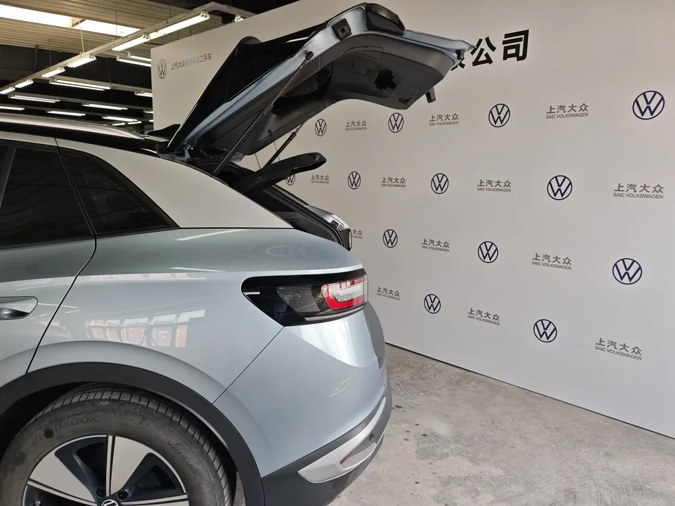 Volkswagen ID.4X ID.4 X 2025 Smart Edition Pure Smart Edition 2024 — миниатюра 2