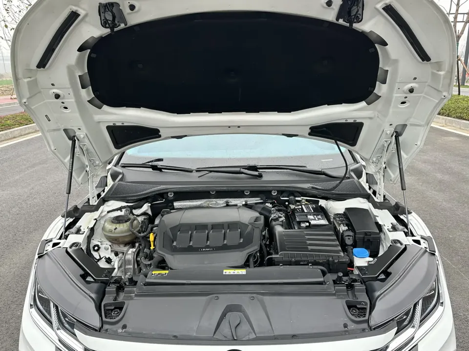 Volkswagen Arteon Volkswagen CC 2021 hunting vehicle 330TSI hunting version 2022 — миниатюра 3
