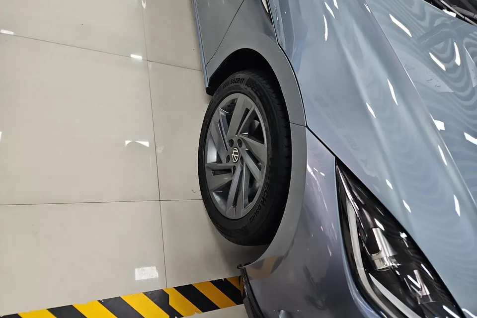 Volkswagen Lamando Lingdu 2024 Lingdu L 200TSI DSG Hot Edition 2024 — миниатюра 3