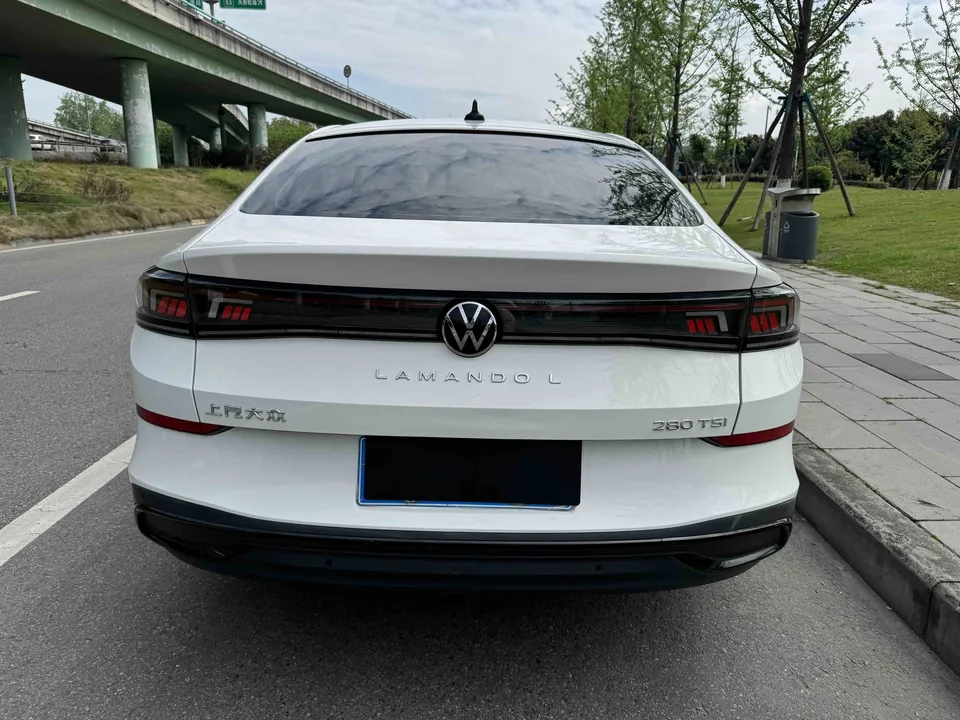 Volkswagen Lamando Lingdu 2023 Lingdu L 280TSI DSG Super Hot Flagship Edition 2023 — thumbnail 4