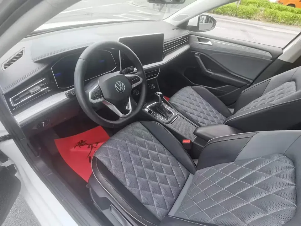 Volkswagen Sagitar 2023 Sagitar 300TSI DSG Beyond Edition 2024 — миниатюра 5