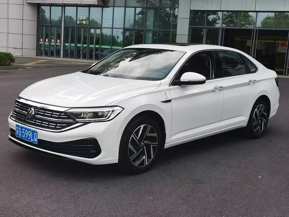 Volkswagen Sagitar 2024