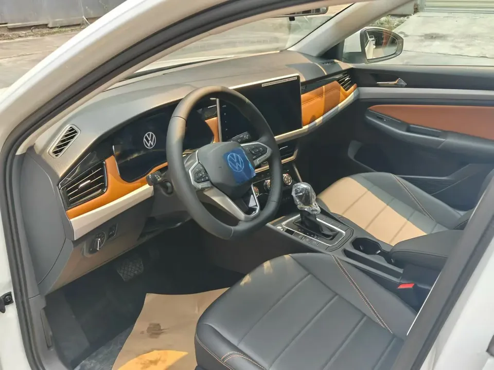 Volkswagen Bora 2026 Volkswagen Bora 200TSI DSG Joyful Navigation Edition 2026 — миниатюра 5