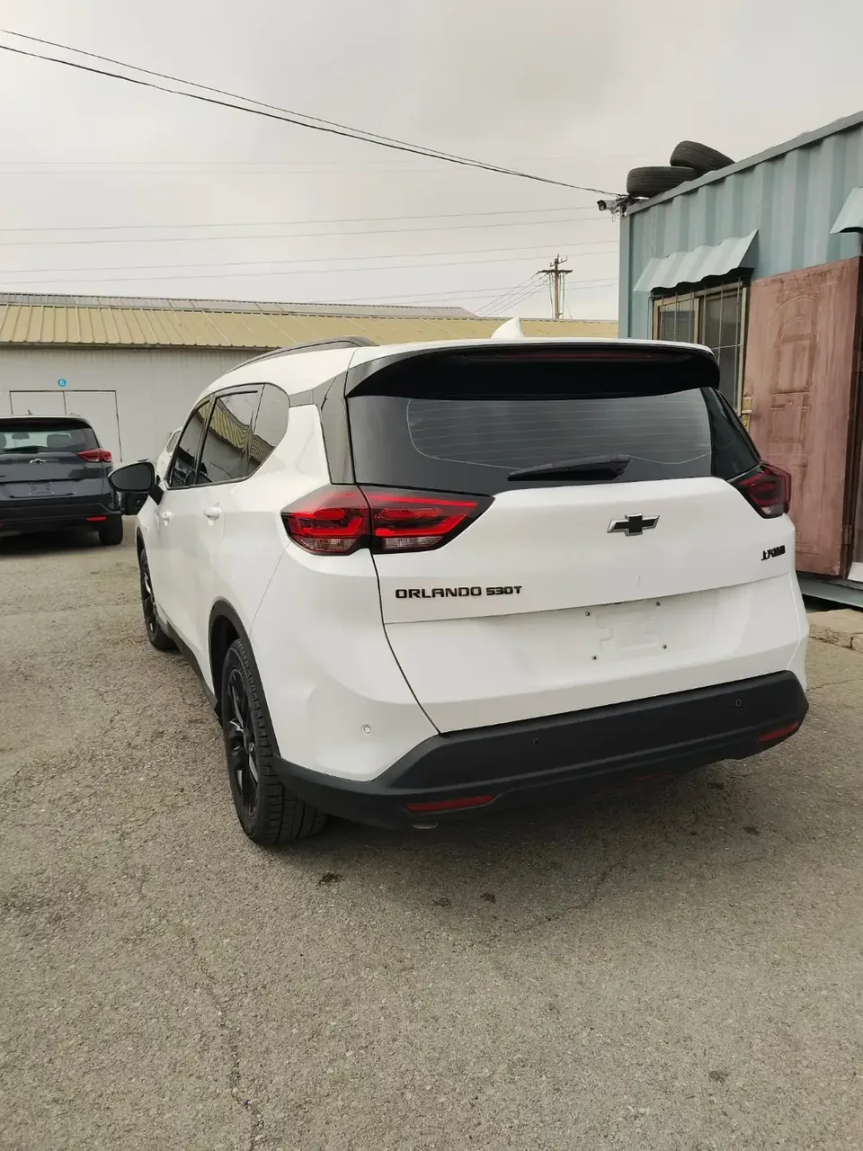 Chevrolet Volando light hybrid Redline 530T indulgent version (5+2 models) 2023 — миниатюра 4