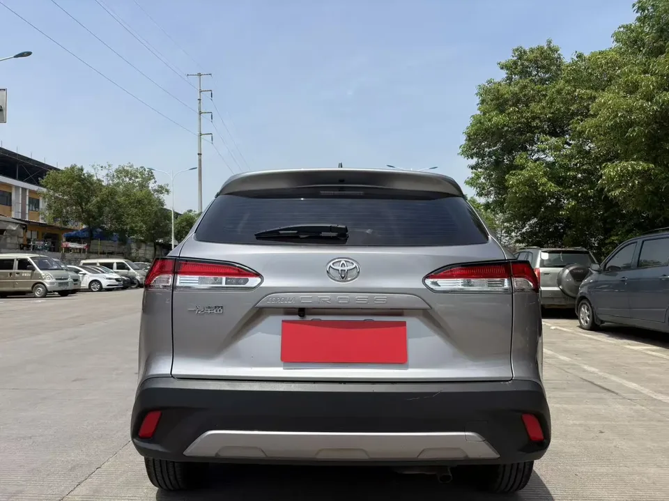 Toyota CorollaCross 2.0L CVT Pioneer Edition 2025 — миниатюра 2
